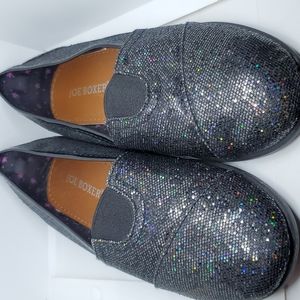 Joe Boxer glittery sneakers